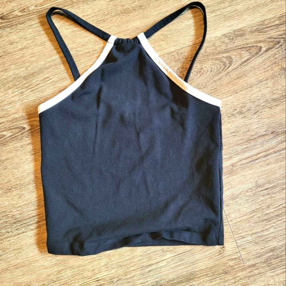 NWOT FINAL DISCOUNT Forever 21 Top